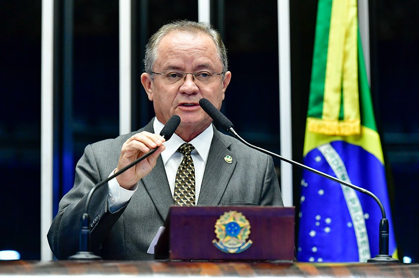 Zequinha Marinho defende redução da dependência de fertilizantes importados