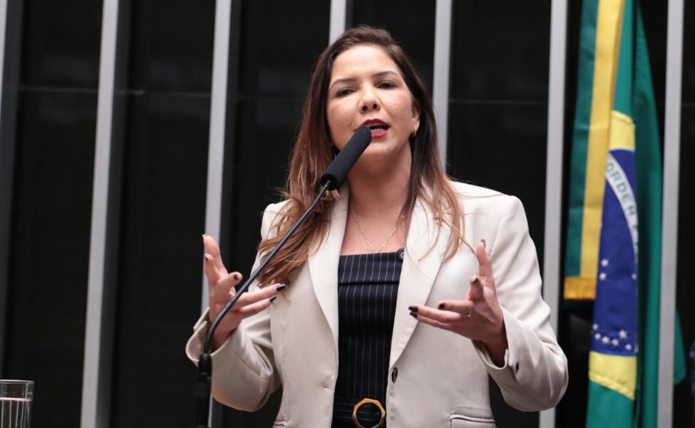 Cristiane Lopes fortalece luta pela Transposição e PEC 47 avança na Câmara