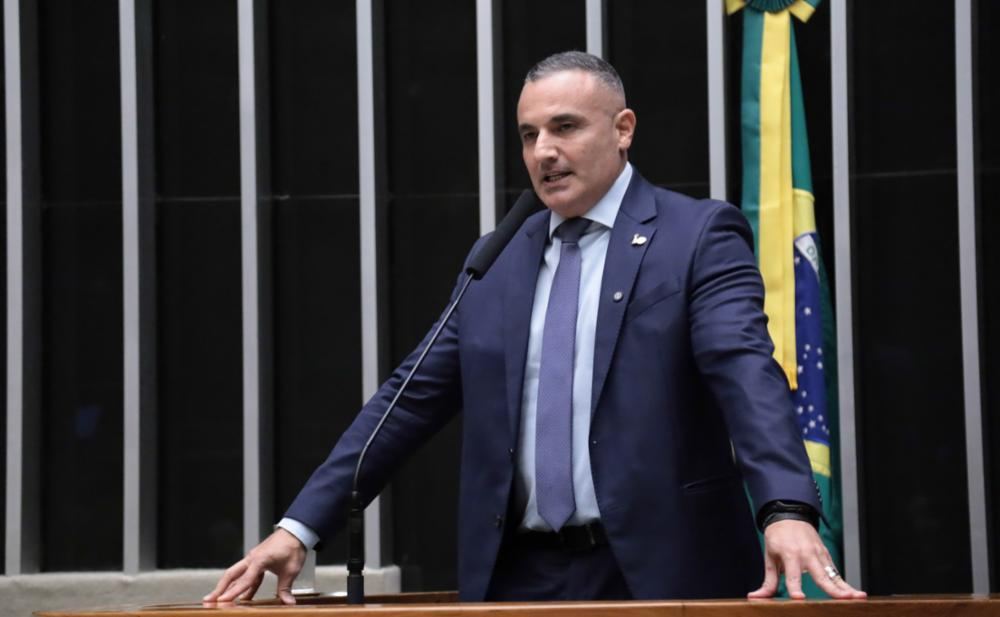 Deputado federal Delegado Palumbo apoia proibição de drones em presídios